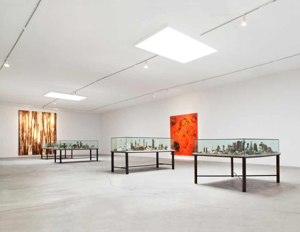 Fieldmarks 1, Table of Contents 1, 111, 1V, 11 and Burn Cycle. Installation View. Courtesy Ace Gallery Los Angeles.